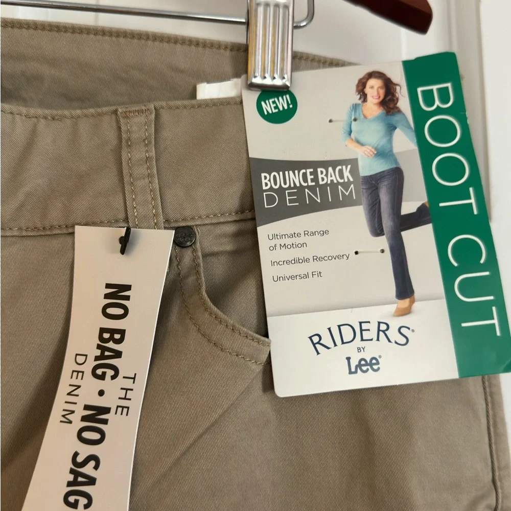 NWT Lee Riders - Picture 3 of 3